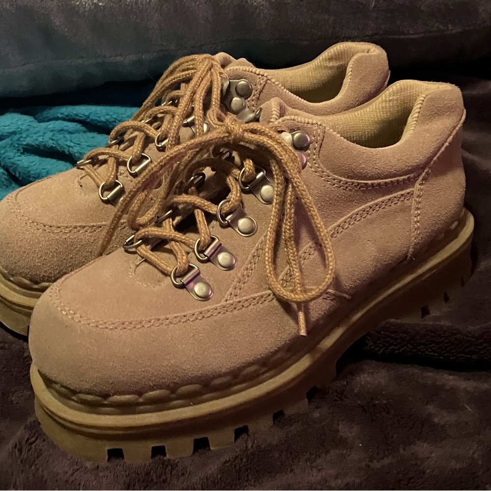 Women’s vintage 90s y2k Soda boots